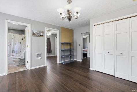 7605 W Forest Avenue Warsaw IN 46582
