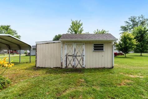 7605 W Forest Avenue Warsaw IN 46582