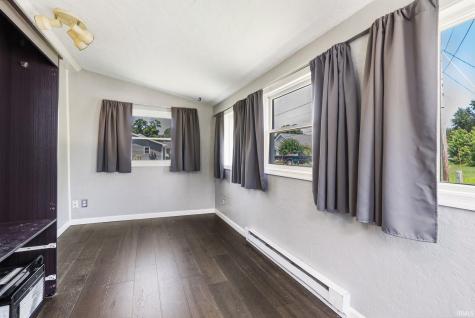 7605 W Forest Avenue Warsaw IN 46582