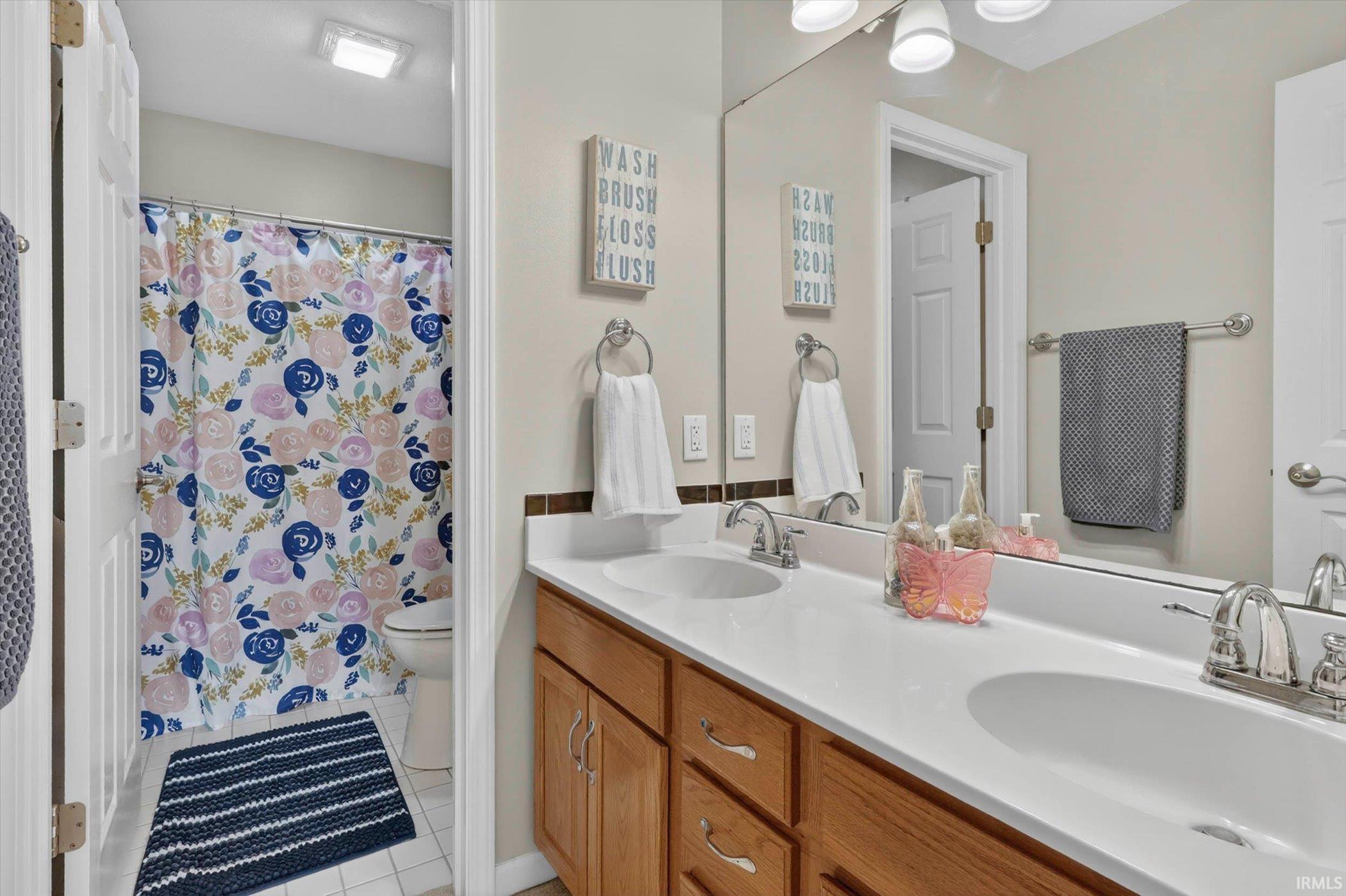 51801 Westport Court Granger IN 46530