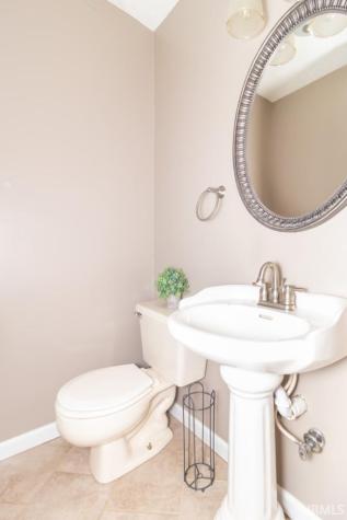 773 Suzanne Court New Castle IN 47362