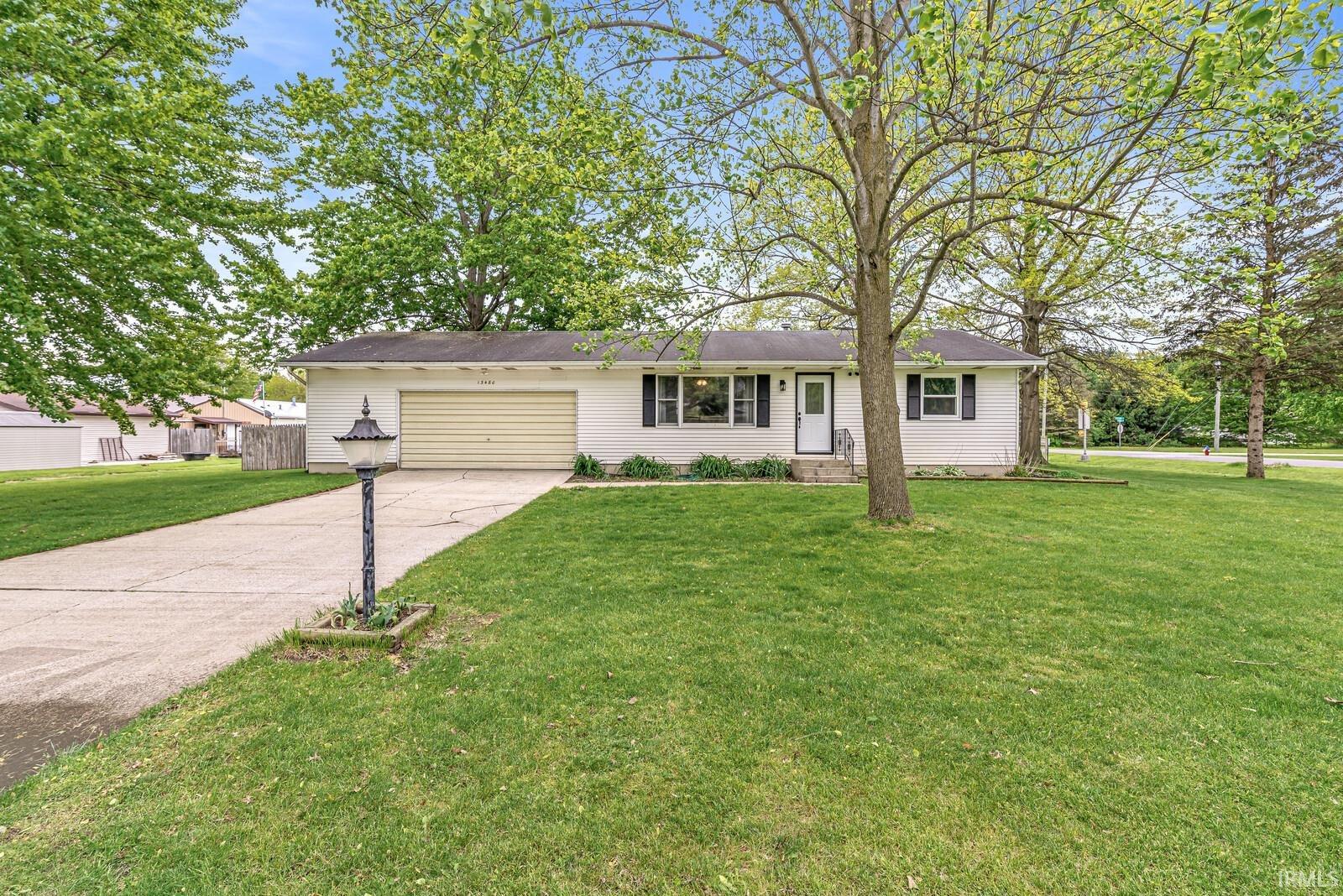 13480 Esther Avenue Mishawaka IN 46545