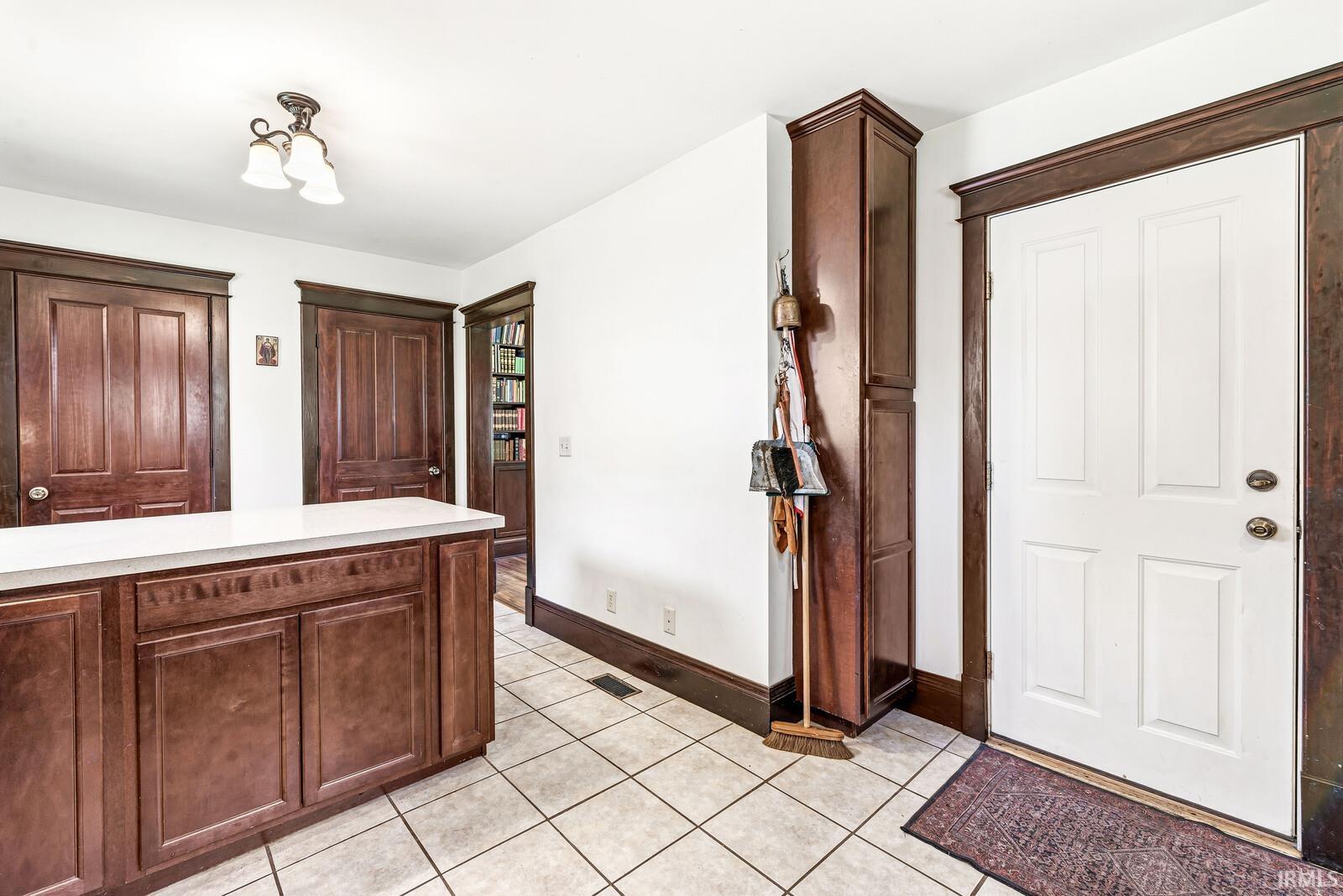 621 N Scott Street South Bend IN 46616