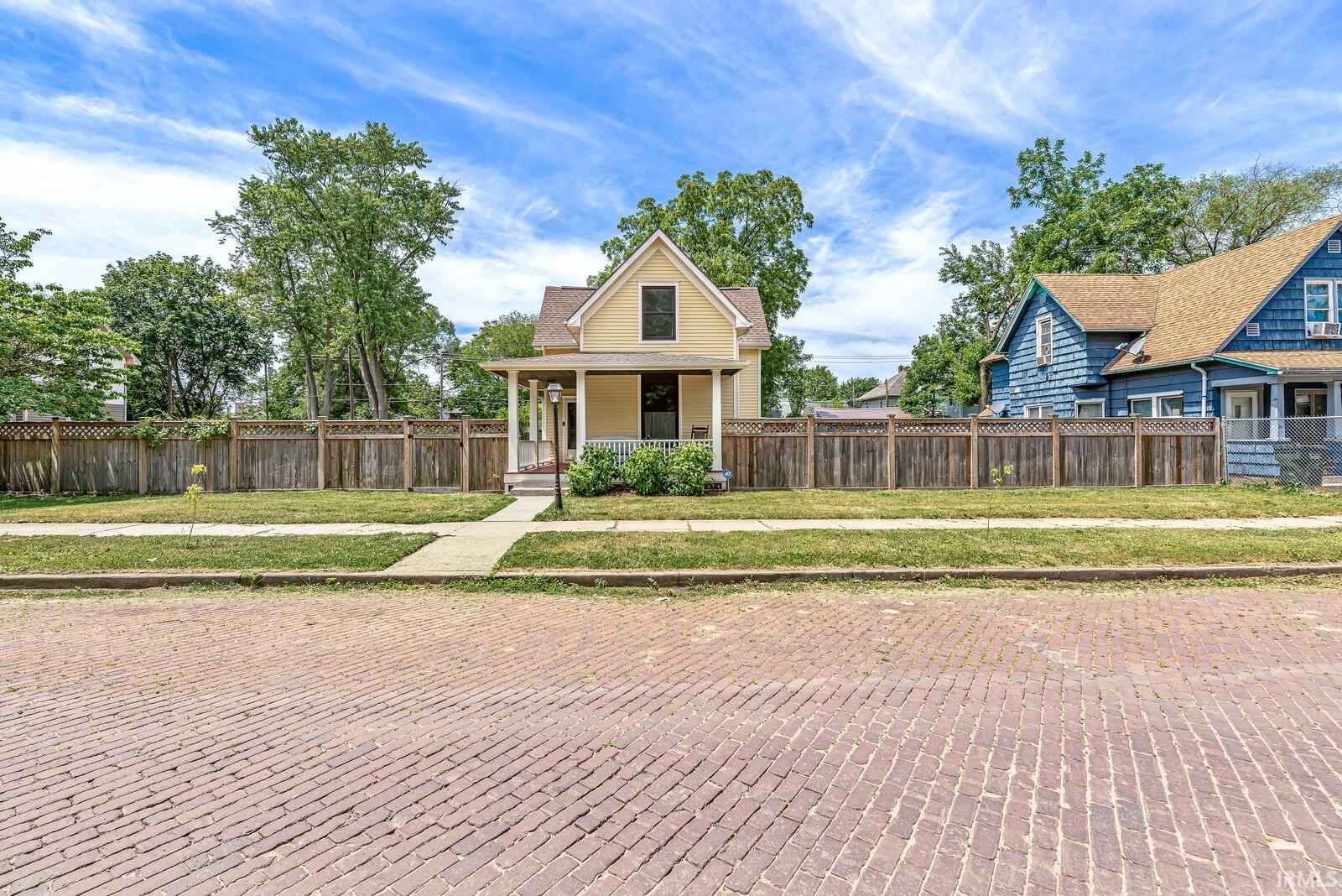621 N Scott Street South Bend IN 46616