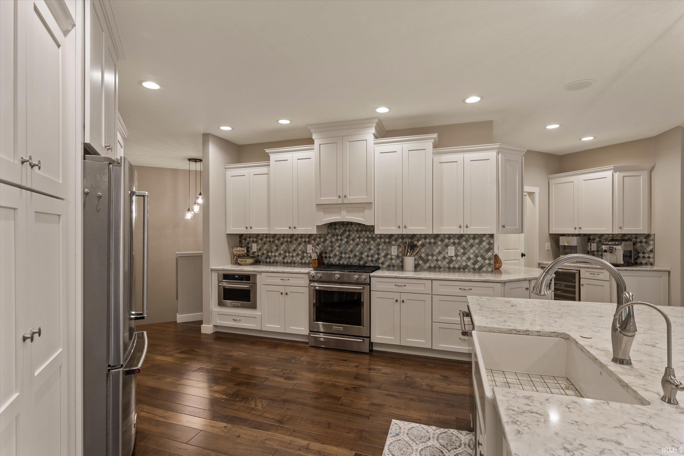 13998 Shavano Peak Drive Middlebury IN 46540