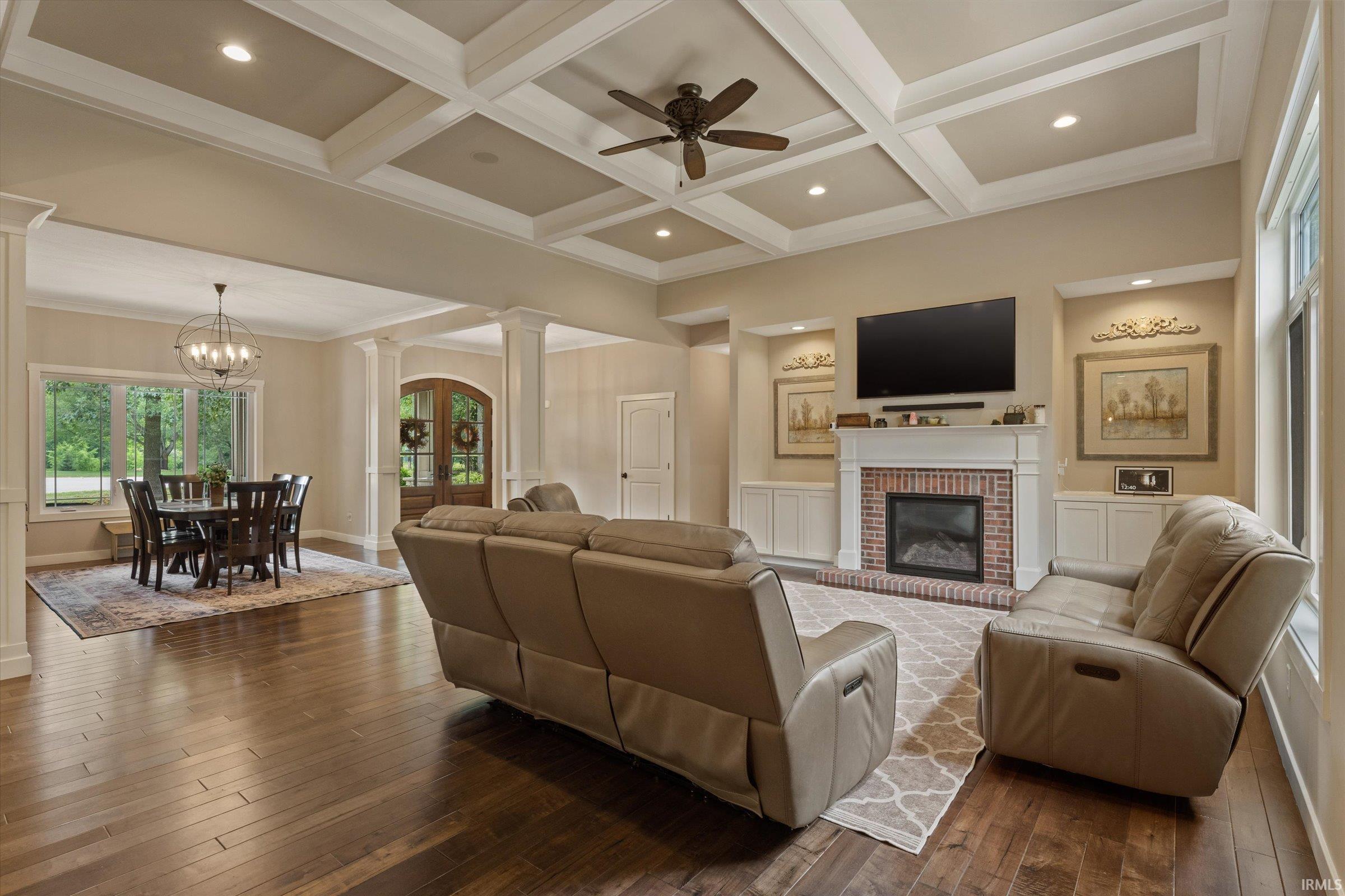13998 Shavano Peak Drive Middlebury IN 46540
