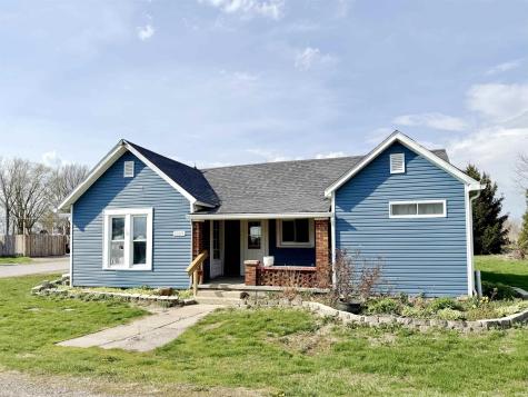 1323 E Roush Street Young America IN 46998