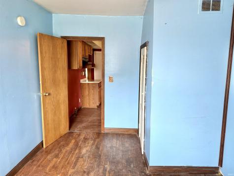 1323 E Roush Street Young America IN 46998