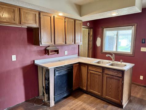 1323 E Roush Street Young America IN 46998