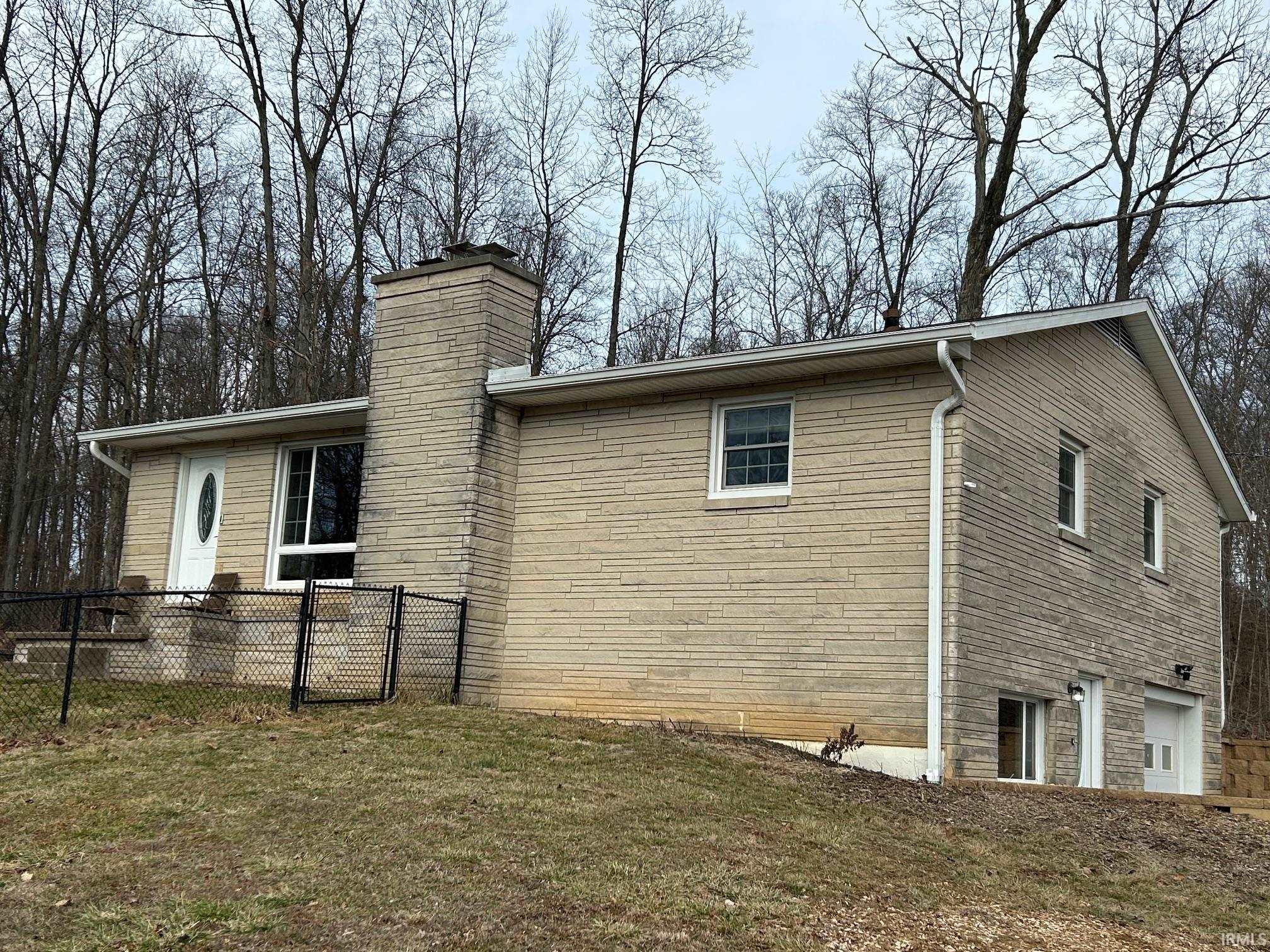 453 W Keller Crossing Bloomington IN 47404