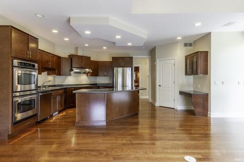 8119 Inverness Lakes Trail Fort Wayne IN 46804