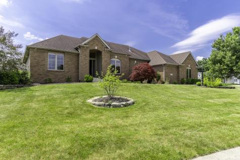 8119 Inverness Lakes Trail Fort Wayne IN 46804