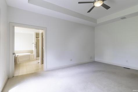 8119 Inverness Lakes Trail Fort Wayne IN 46804