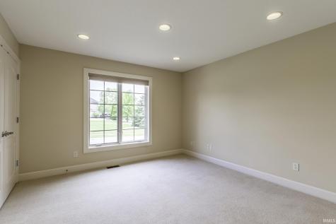 8119 Inverness Lakes Trail Fort Wayne IN 46804