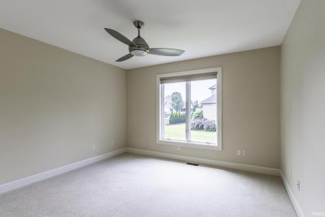 8119 Inverness Lakes Trail Fort Wayne IN 46804