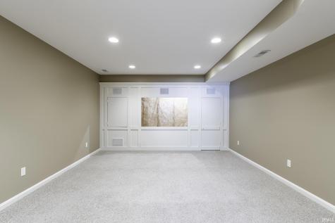 8119 Inverness Lakes Trail Fort Wayne IN 46804
