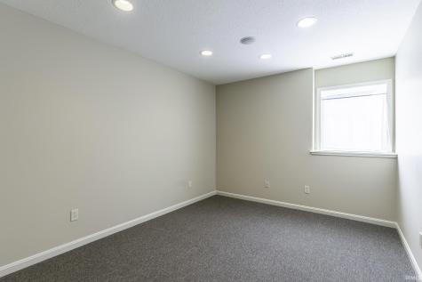 8119 Inverness Lakes Trail Fort Wayne IN 46804