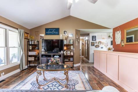 18620 Monticello Drive Goshen IN 46528