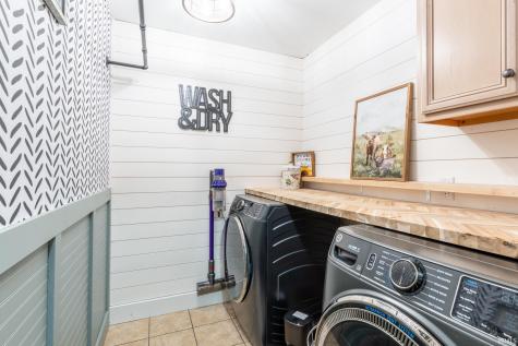 18620 Monticello Drive Goshen IN 46528