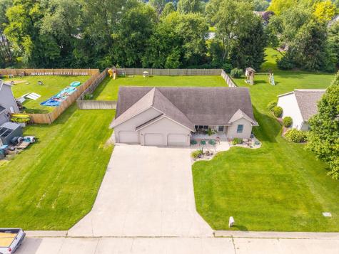 18620 Monticello Drive Goshen IN 46528