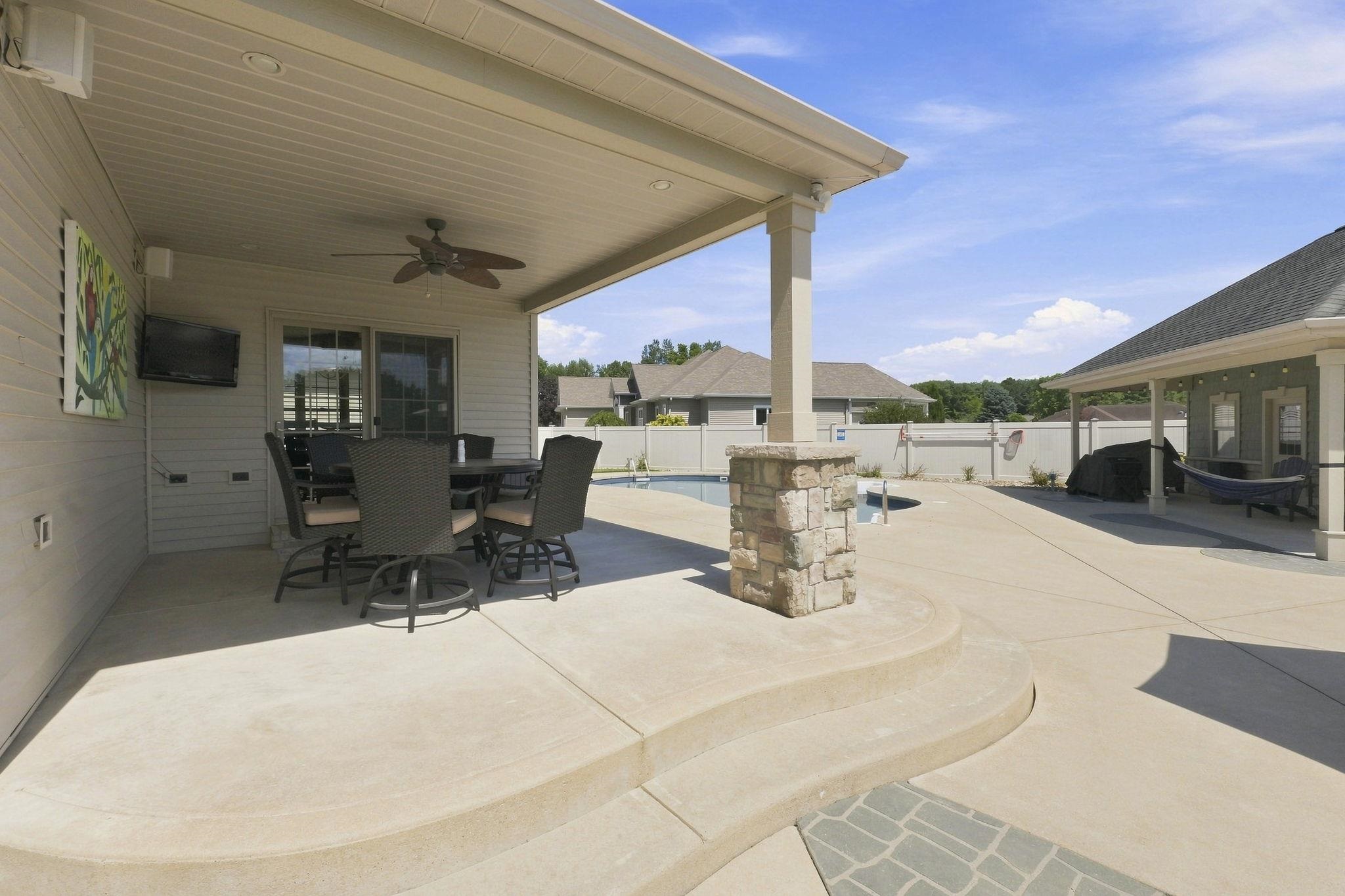 30306 Copperfield Lane Granger IN 46530
