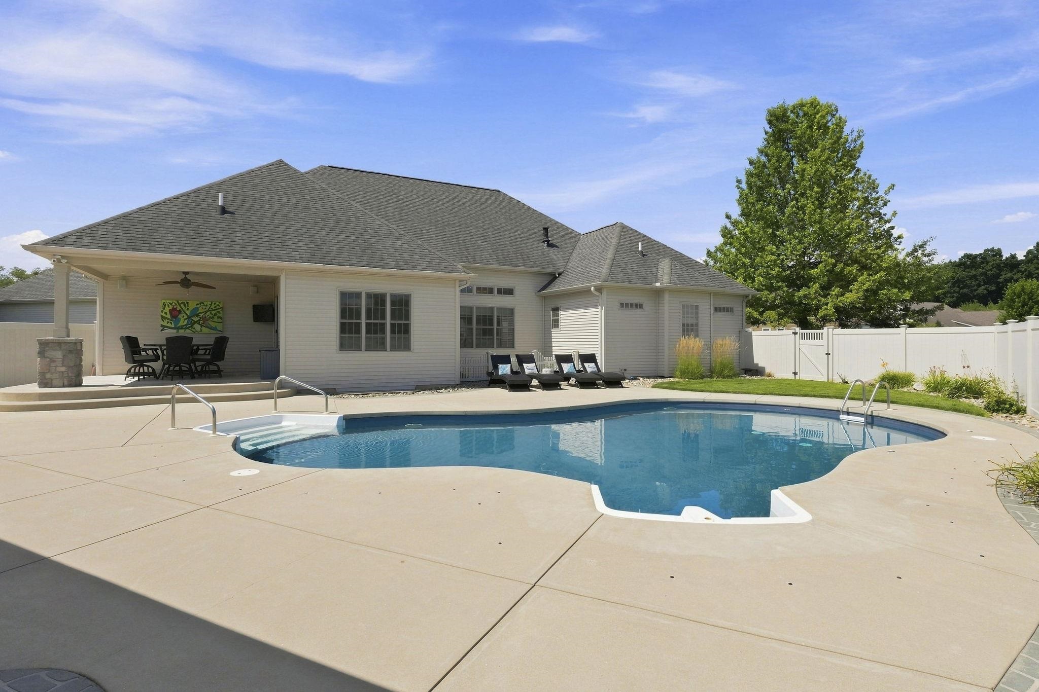 30306 Copperfield Lane Granger IN 46530
