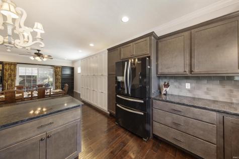 15333 Reading Drive Evansville IN 47725