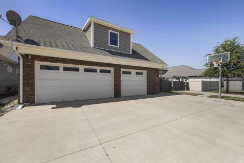 15333 Reading Drive Evansville IN 47725
