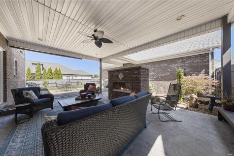 15333 Reading Drive Evansville IN 47725