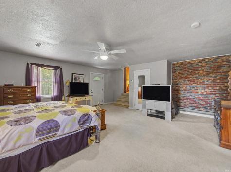 9615 Old State Road Evansville IN 47711