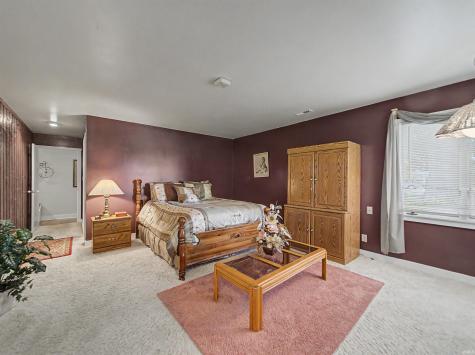9615 Old State Road Evansville IN 47711