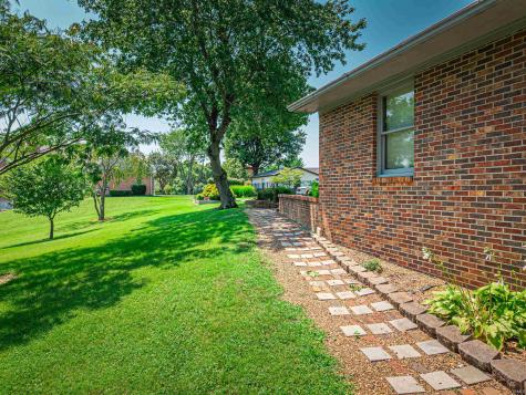 9615 Old State Road Evansville IN 47711