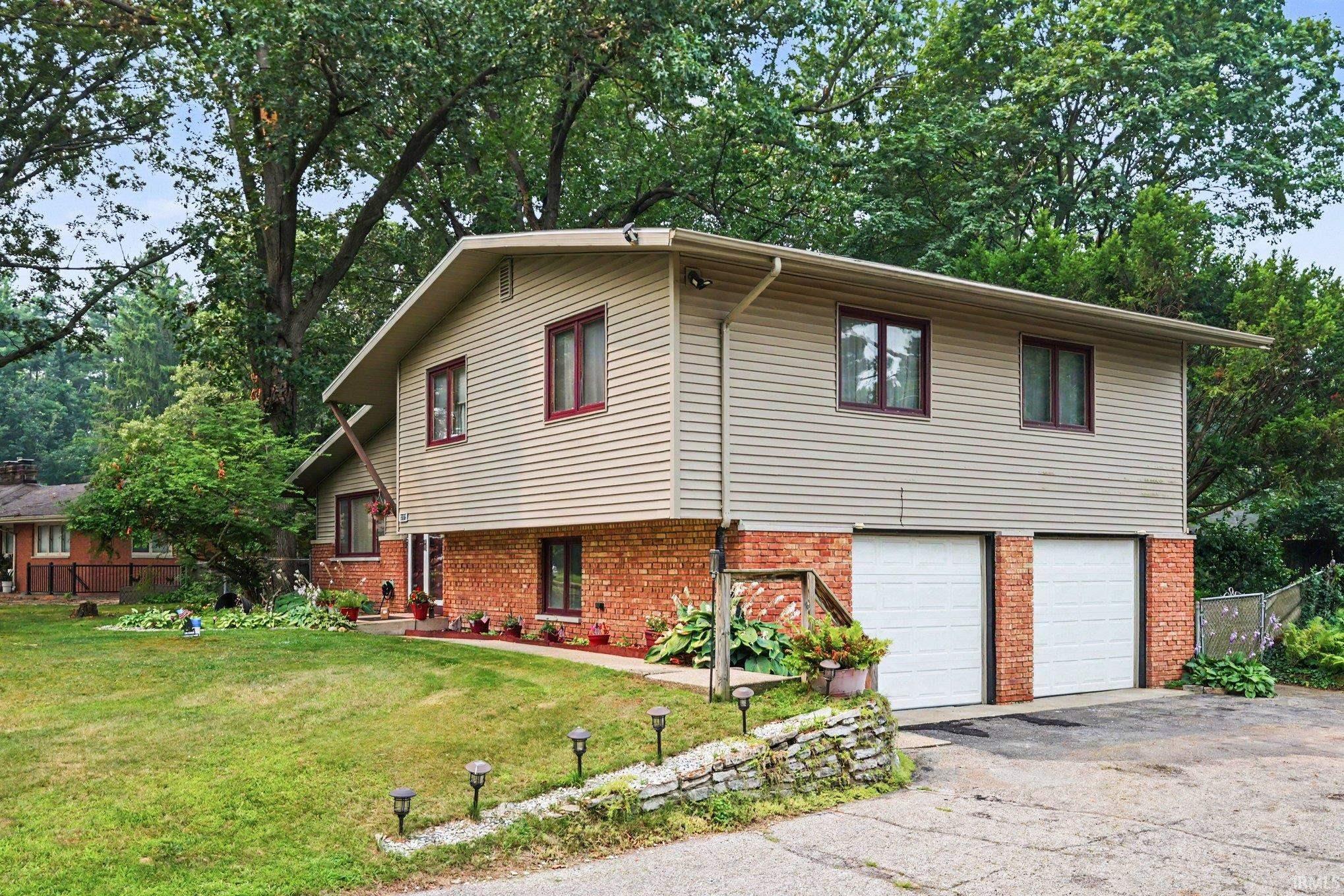53175 Osage Drive South Bend IN 46637