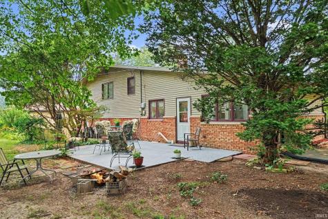 53175 Osage Drive South Bend IN 46637