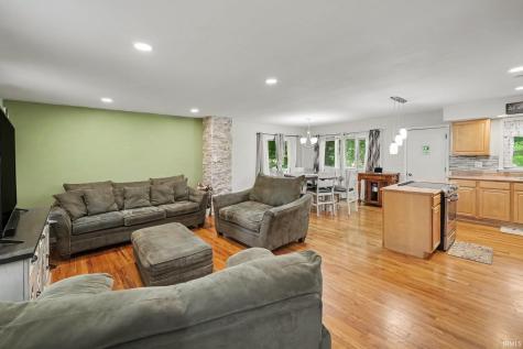 53175 Osage Drive South Bend IN 46637