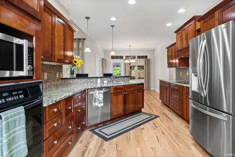 7287 N 900 East Lafayette IN 47905
