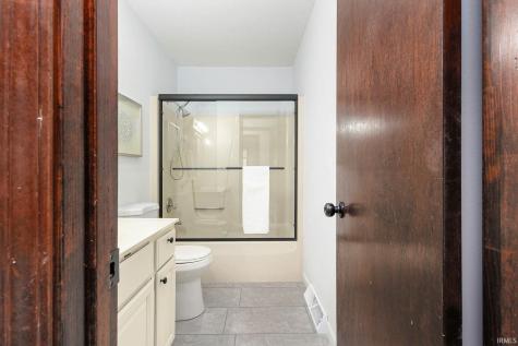 17470 Skyline Drive South Bend IN 46614