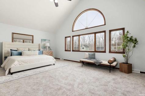 17470 Skyline Drive South Bend IN 46614