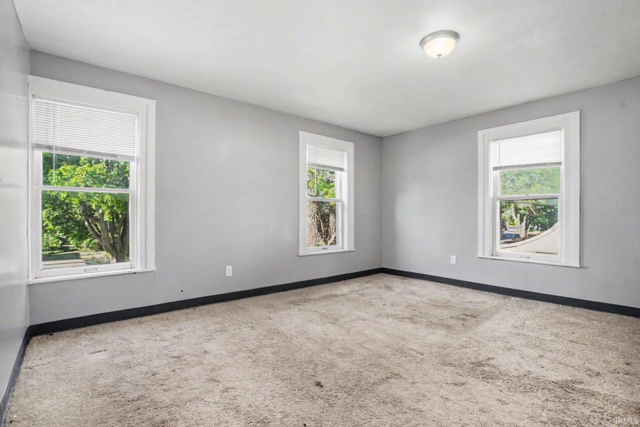 922 E Grove Street Mishawaka IN 46545