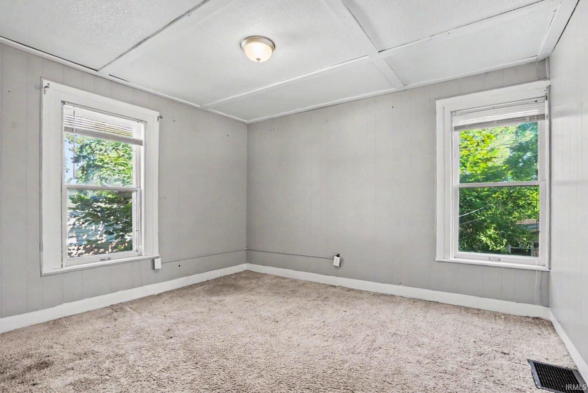 922 E Grove Street Mishawaka IN 46545