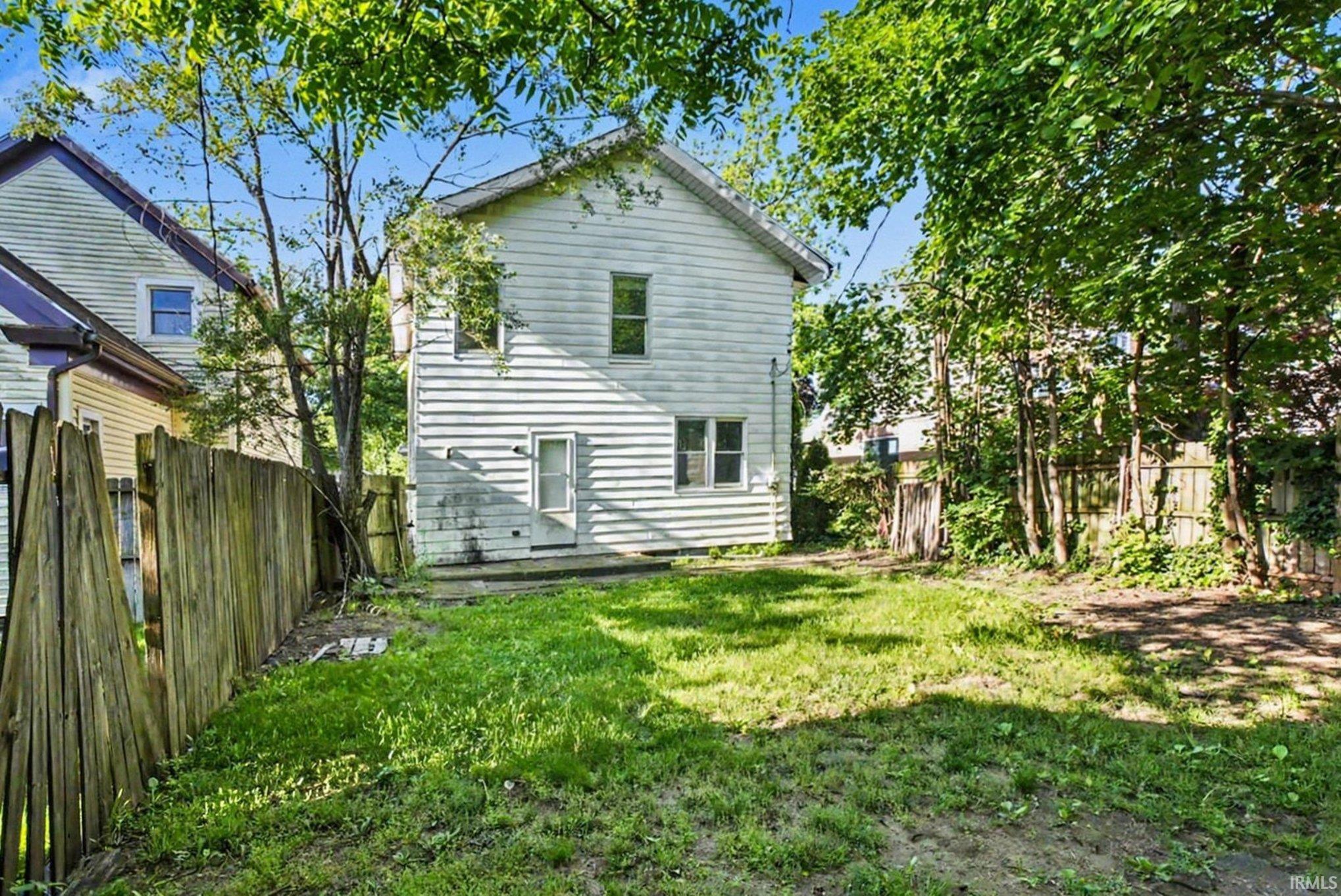 922 E Grove Street Mishawaka IN 46545