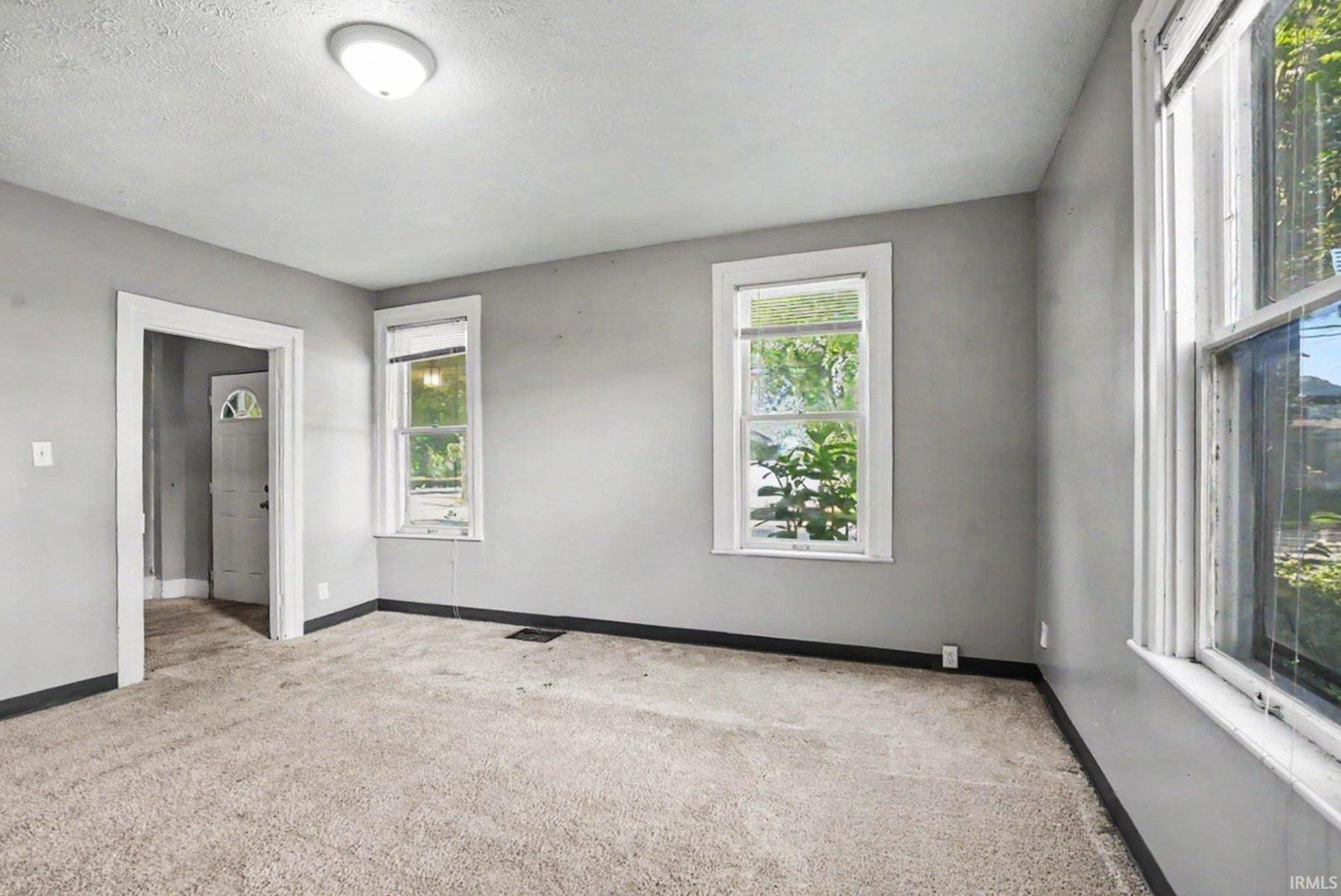 922 E Grove Street Mishawaka IN 46545