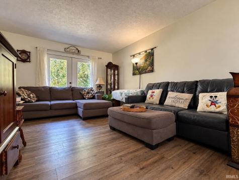 2512 Washington Avenue Bedford IN 47421