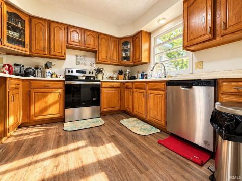 2512 Washington Avenue Bedford IN 47421