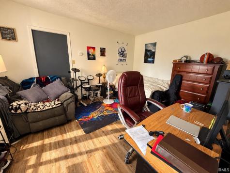 2512 Washington Avenue Bedford IN 47421