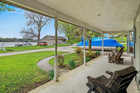 1920 W 570 N Howe IN 46746
