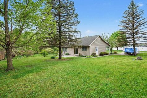 1920 W 570 N Howe IN 46746