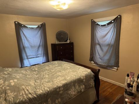 109 E Roe Ossian IN 46777