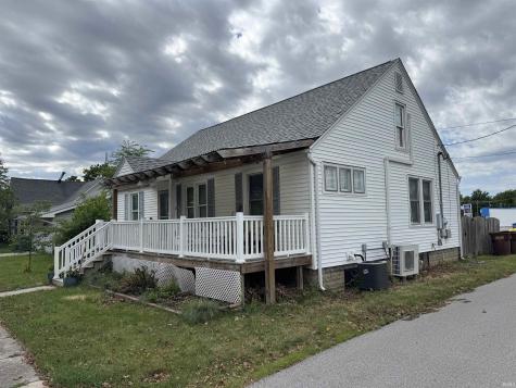 109 E Roe Ossian IN 46777