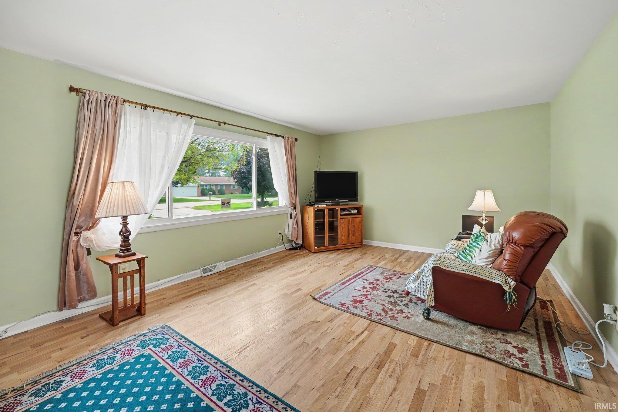 52335 Santa Monica Drive Granger IN 46530